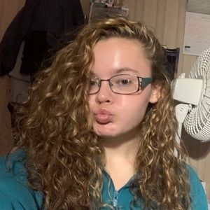 Meet your Posher, Allie